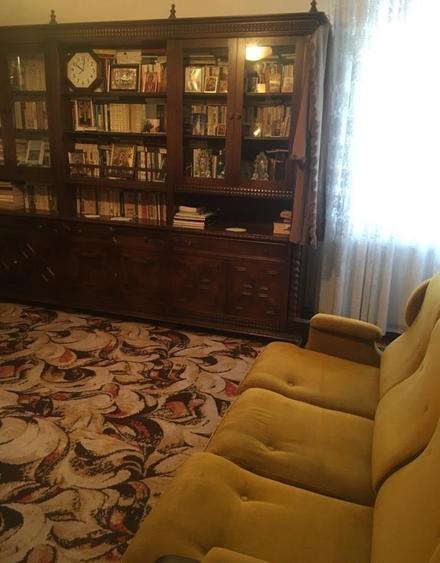 Apartament cu 4 camere decomandat în Central