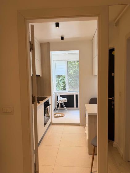 Apartament cu 3 camere decomandat în 1 Decembrie 1918