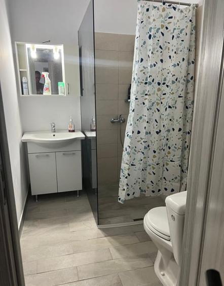 Apartament cu 2 camere semidecomandat, mobilat în Olteniței