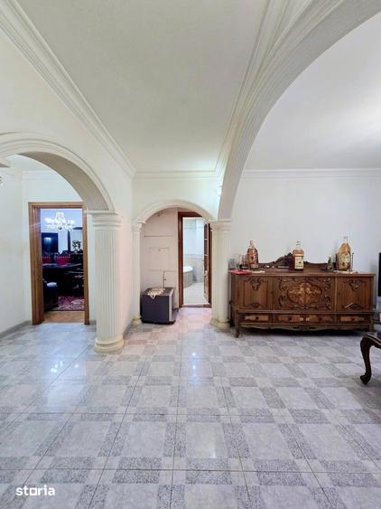 Apartament cu 4 camere, mobilat în Colentina