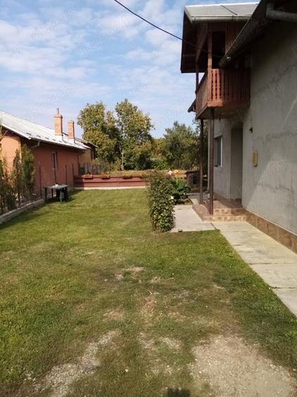 Casă cu 3 camere în Popești