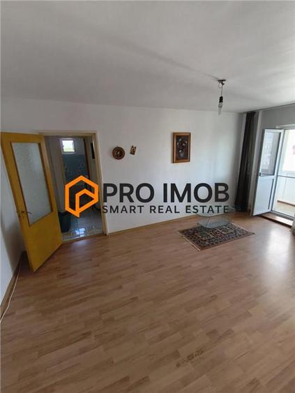 Apartament cu 2 camere decomandat, mobilat în Unirii Sud