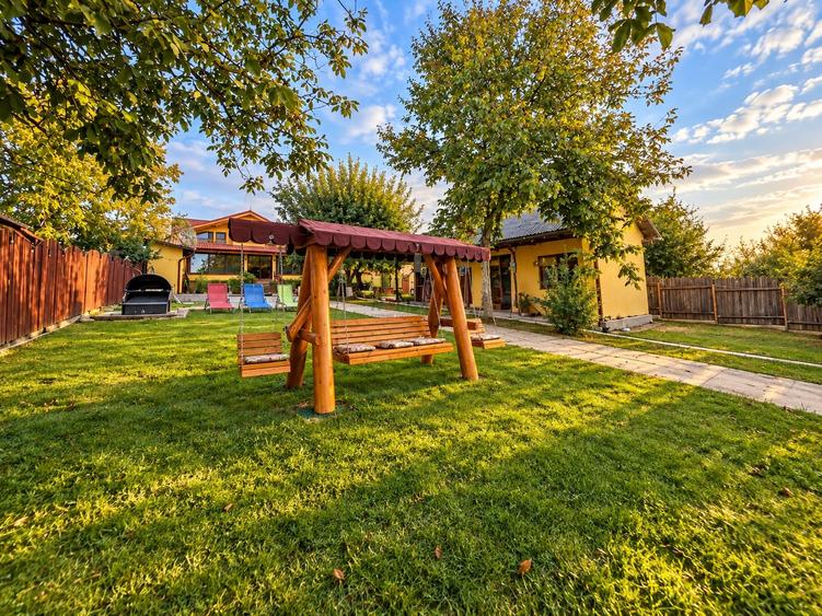Casă individuală cu 5 camere cu Canalizare în Snagov