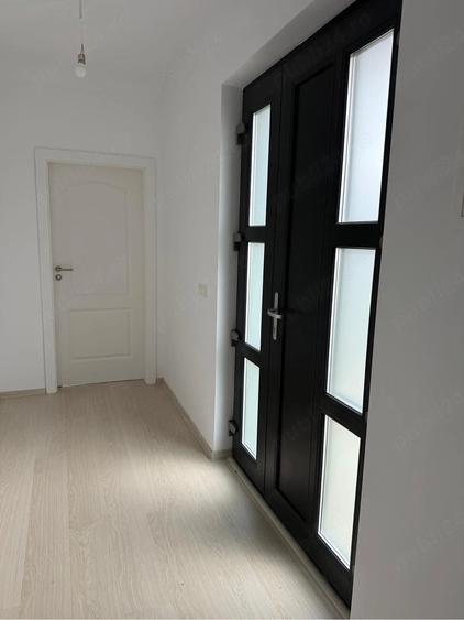 Casă cu Teren 900 Mp în Giroc