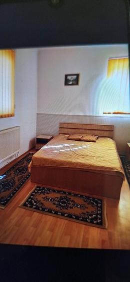 Casă cu 2 camere în Central
