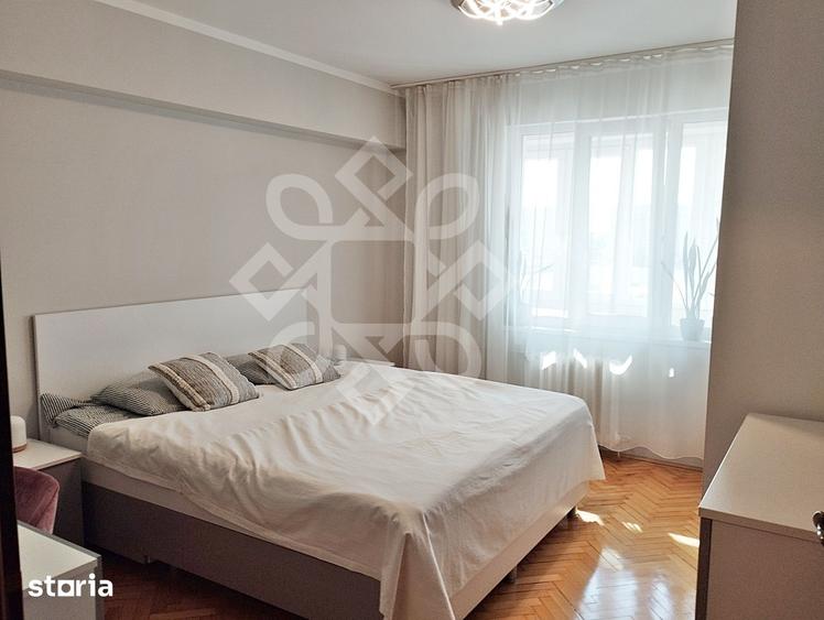 Apartament cu 3 camere decomandat, mobilat în Orașul Nou