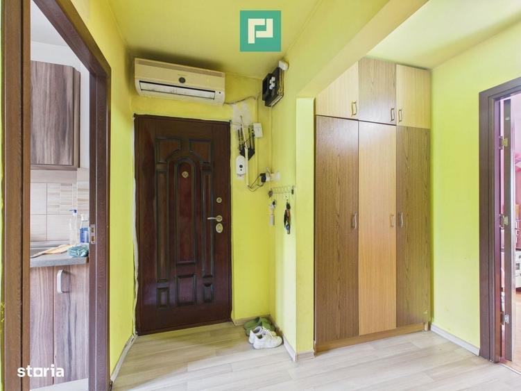 Apartament cu 3 camere decomandat în Aurel Vlaicu