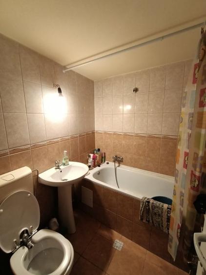 Casă individuală cu 2 camere cu Canalizare în Gruia