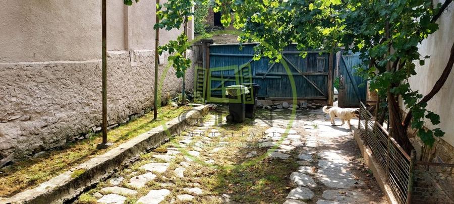 Casă individuală cu 4 camere cu Canalizare în Sibiel