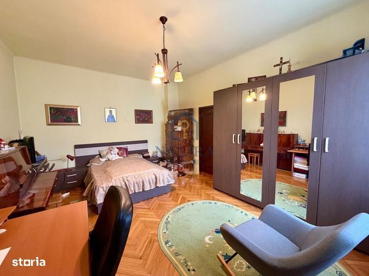 Casă cu 3 camere în Central