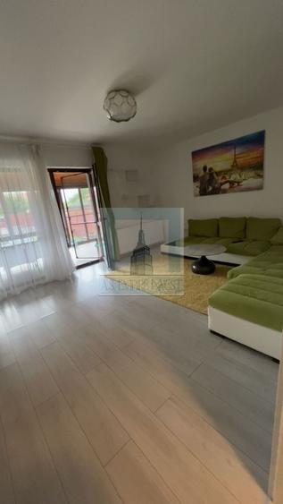 Casă cu 3 camere cu Canalizare în Sânpetru