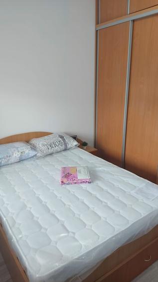 Apartament cu 2 camere semidecomandat în Militari