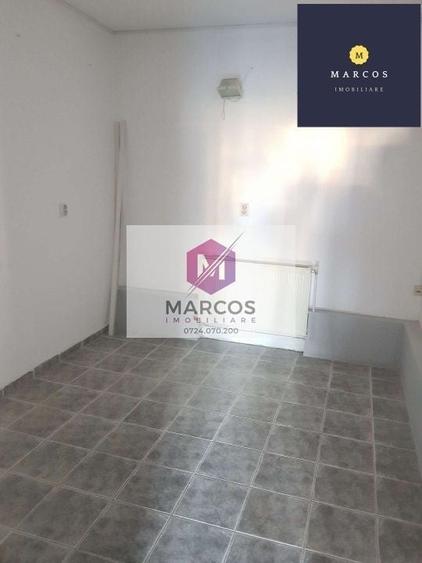 Spațiu comercial, de 100 mp, în Centrul Civic