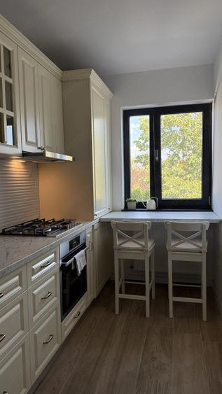 Apartament cu 2 camere decomandat în Păcii