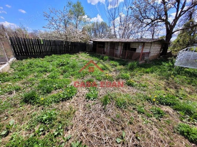 Casă cu 4 camere cu Teren 2284 Mp în Băicoi