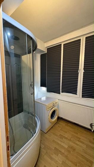 Apartament cu 3 camere în Calea Victoriei