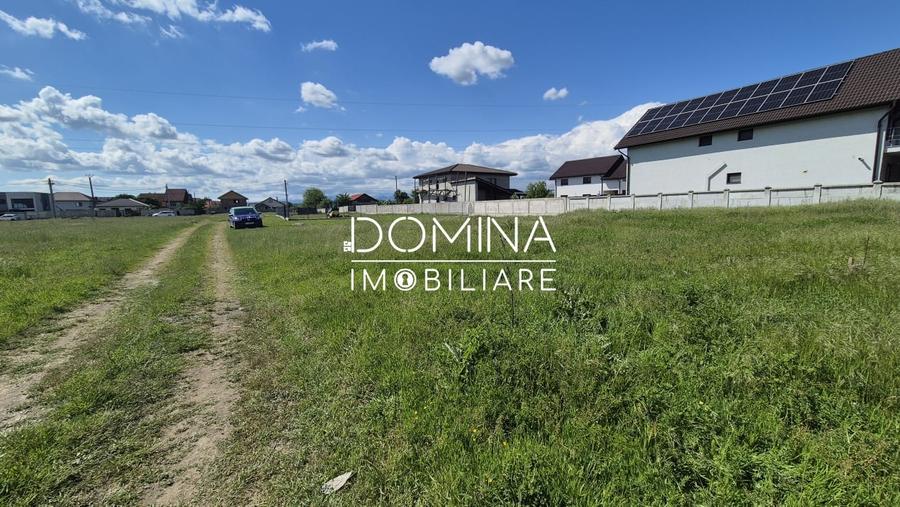 Teren Construcții intravilan de 550 mp, în Sud