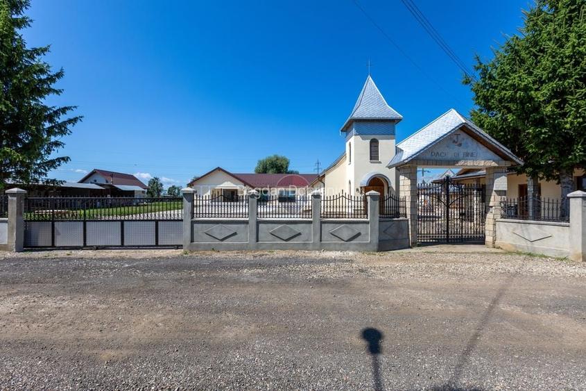 Special property de 1,152 mp de vânzare în Onești cartier Borzești