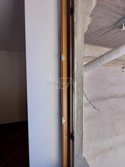Apartament cu 3 camere decomandat în Capitale
