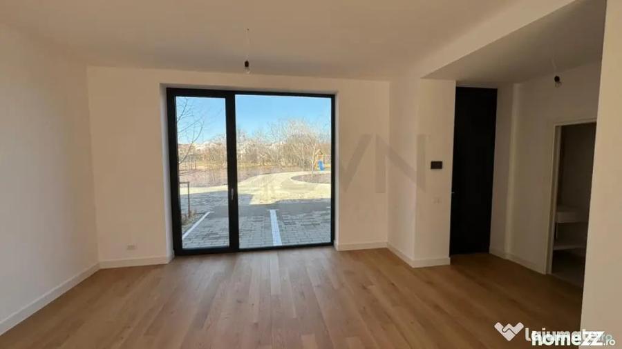 Casă cu 4 camere cu Teren 90 Mp în Grivița