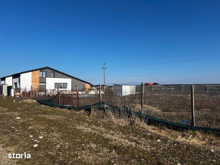 Teren de 460 mp, în Central