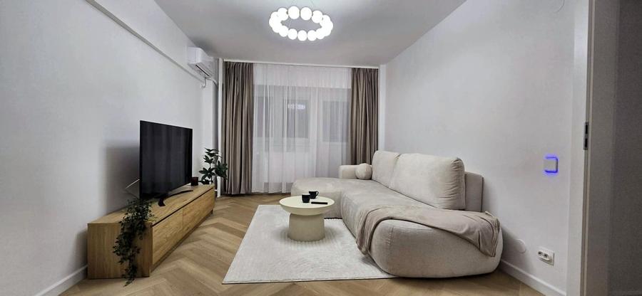 Apartament cu 2 camere decomandat, mobilat în Tineretului