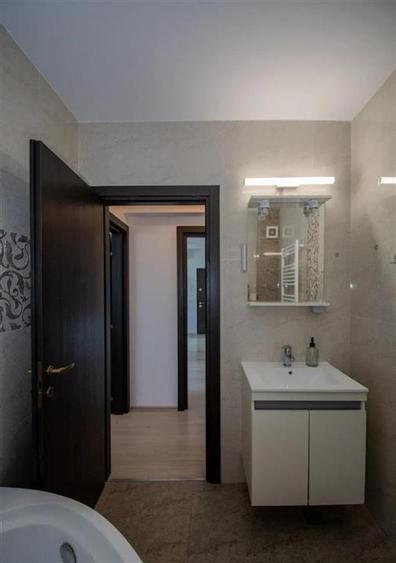 Apartament cu 2 camere decomandat, mobilat în Bucium