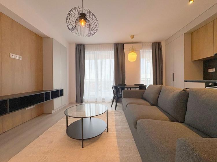Apartament cu 3 camere decomandat, mobilat în Lipovei