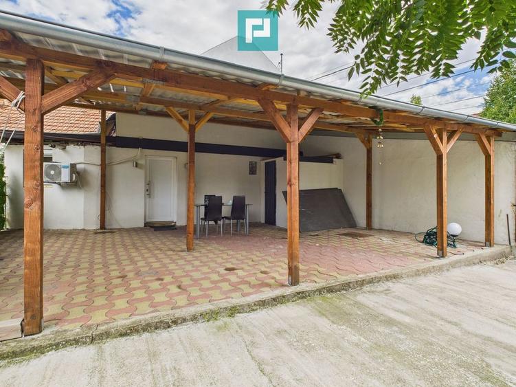Casă cu 2 camere cu Teren 231 Mp în Central