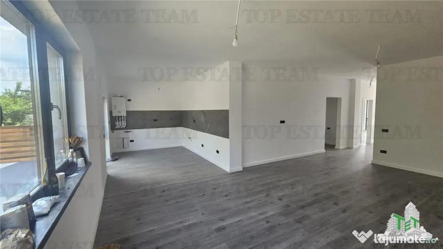 Casă cu 4 camere cu Teren 400 Mp în Țegheș