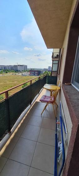Apartament cu 2 camere semidecomandat în Roșu