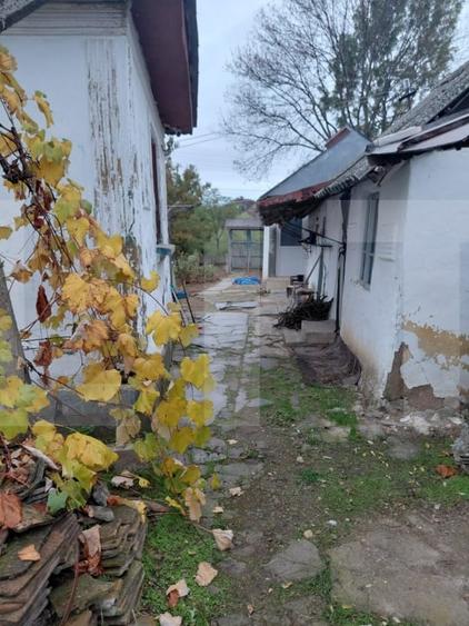 Casă individuală cu 2 camere cu Canalizare în Exterior Vest