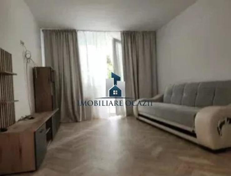 Apartament cu 2 camere semidecomandat în Berceni