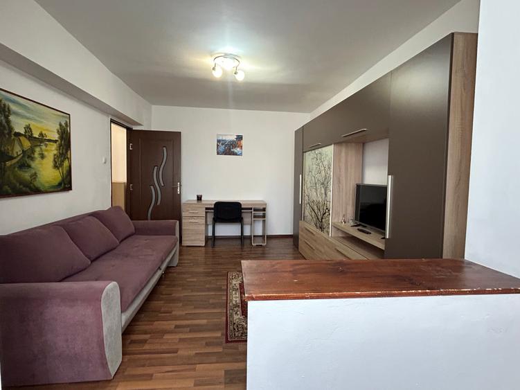 Apartament cu 2 camere decomandat în Gheorghe Lazăr