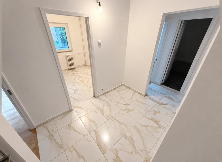 Apartament cu 2 camere decomandat în Nicolina