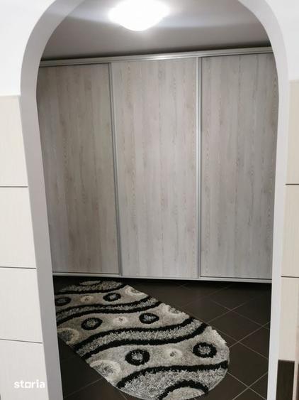 Apartament cu 2 camere decomandat în Nicolina
