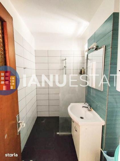 Apartament cu 3 camere semidecomandat în Dristor
