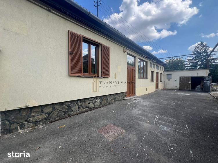 Casă cu 4 camere cu Teren 1300 Mp în Central
