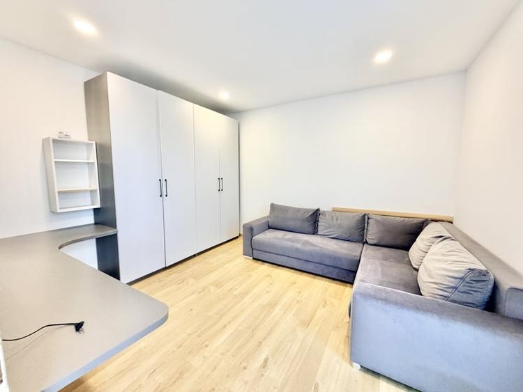 Apartament cu 4 camere decomandat, mobilat în Giroc