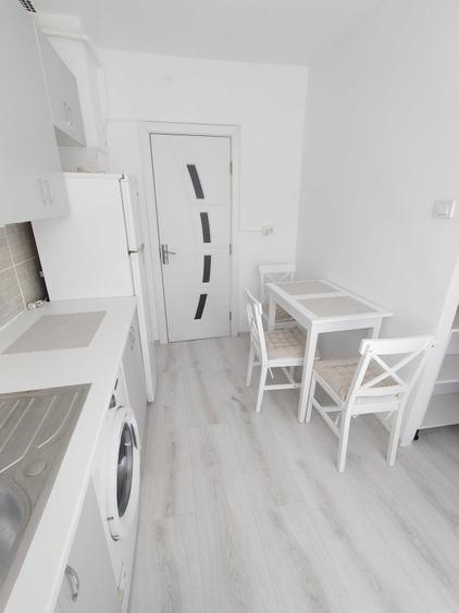 Apartament proaspat renovat, spre inchiriere- 2 camere Astra - 5