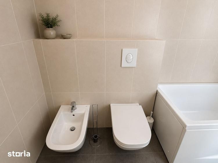 Casă cu 4 camere cu Teren 300 Mp în Tunari
