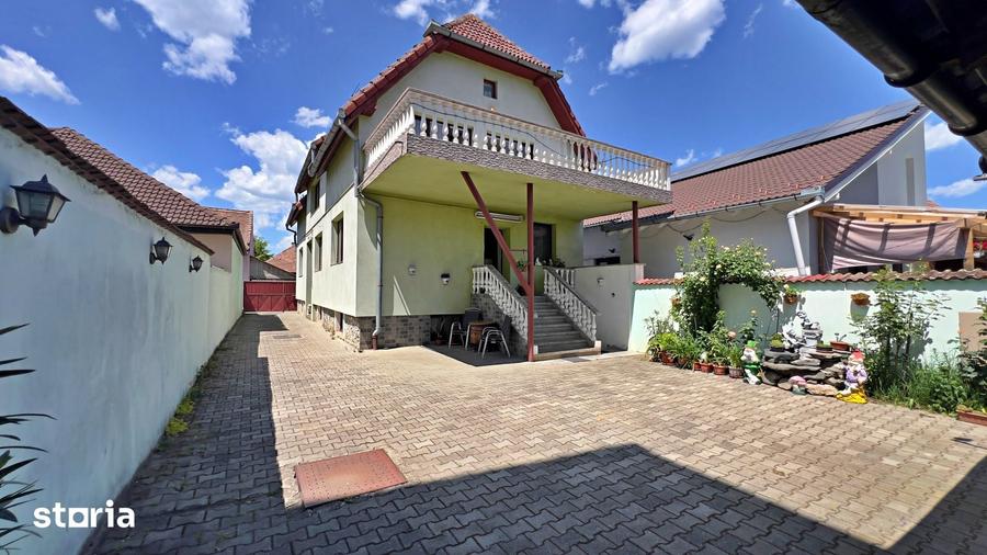 Casă cu 6 camere cu Teren 514 Mp în Terezian