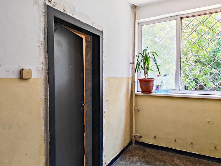 Garsonieră semidecomandată în CET