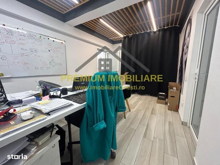 Spațiu comercial, de 90 mp, în Central