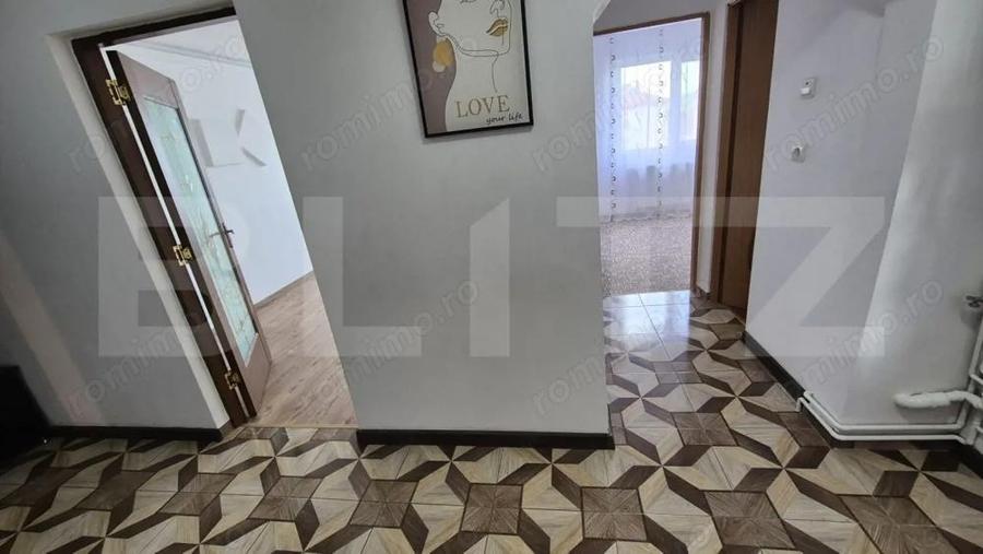 Apartament cu 2 camere decomandat în Central