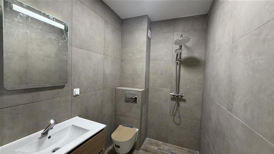 Apartament cu 3 camere circular, mobilat în Mărăști