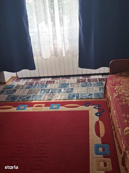 Apartament cu 3 camere decomandat în Independenței