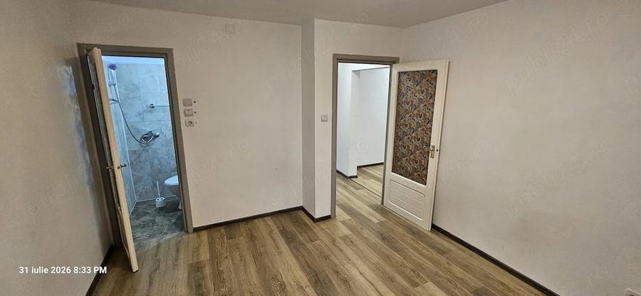 Spațiu comercial, de 70 mp, în Craiter