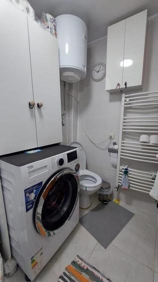 Casă individuală cu 5 camere cu Canalizare în Gheorghe Doja