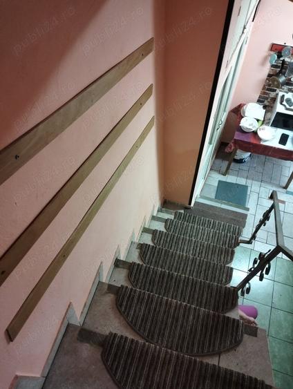 Casă cu 5 camere în Independenței
